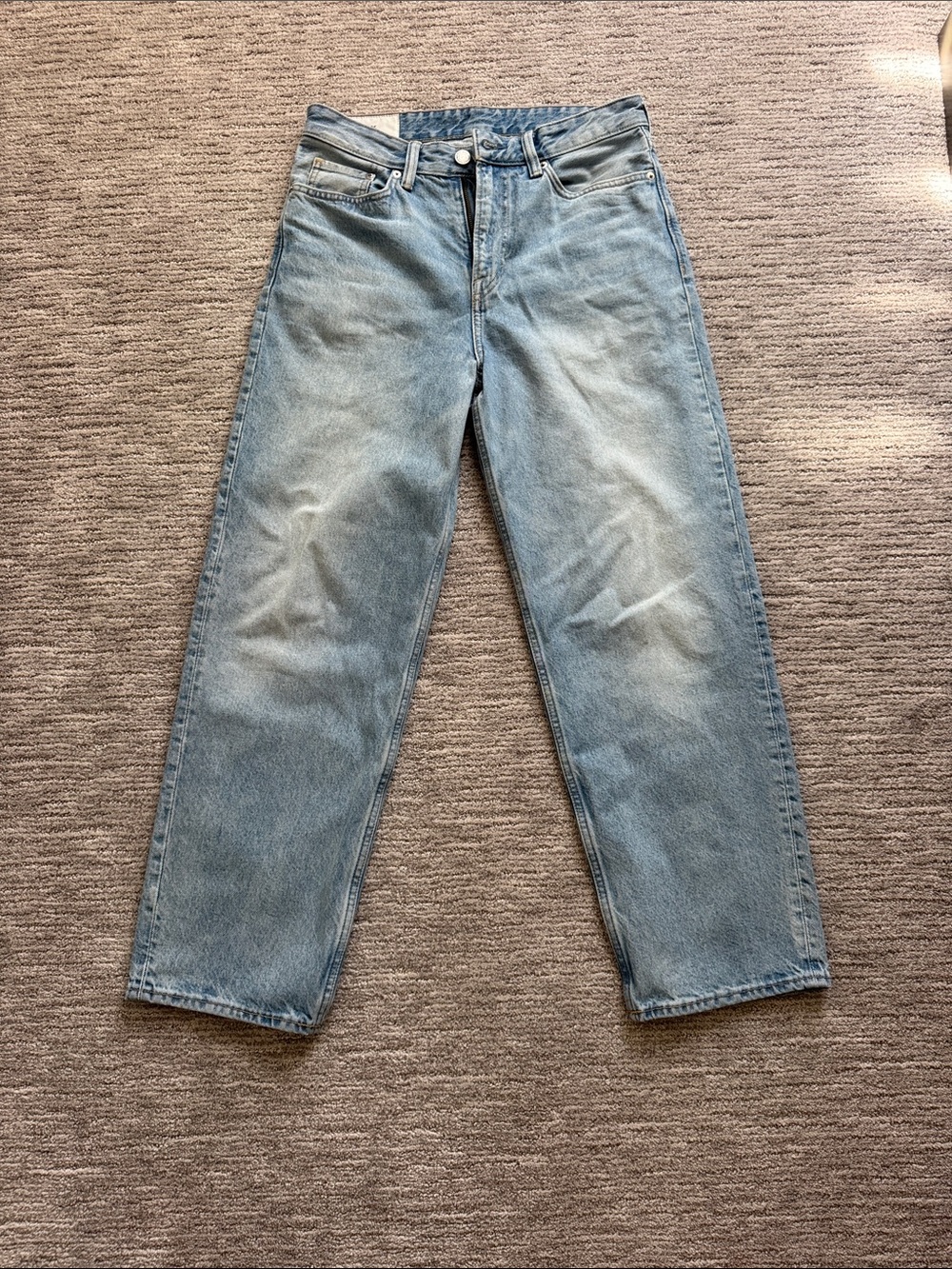 H&M Light Wash Relaxed Straight Jeans